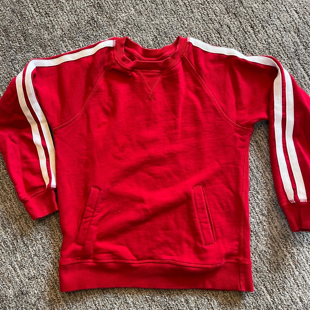 Hannah Anderson red crewneck sweatshirt
